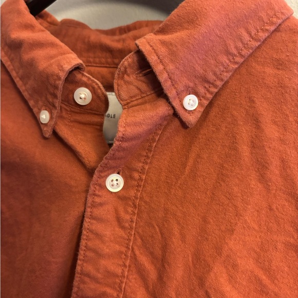 Large American Eagle 100% cotton Red/Burnt Orange button down shirt - Picture 3 of 6